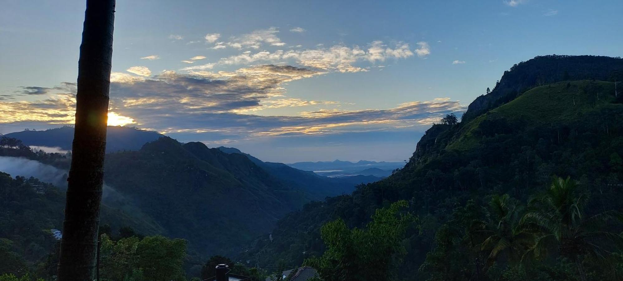 Meditation Monastery Stay إيلا المظهر الخارجي الصورة